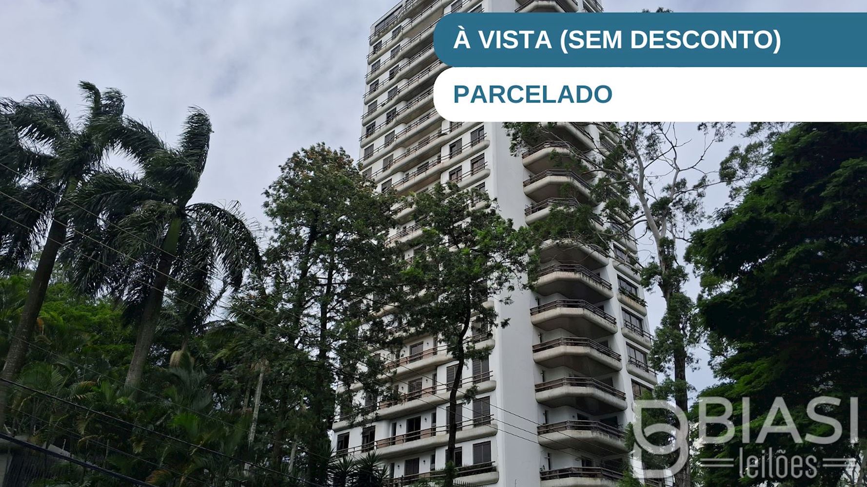 Apartamento no "Edifício Royal Palace" - Vila Suzana - São Paulo/SP