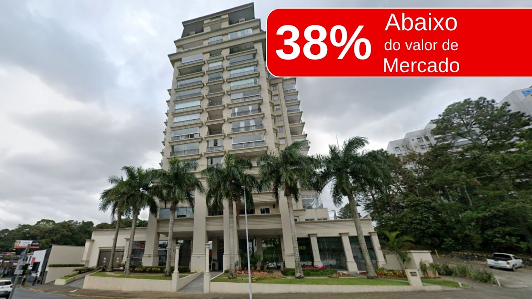 Loja Comercial no "Ed. Maison Soleil" - Centro - Joinville/SC