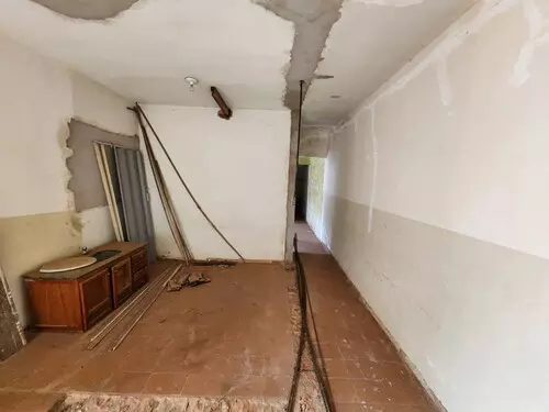 Casa desocupada na vila das industrias, tupã, sp