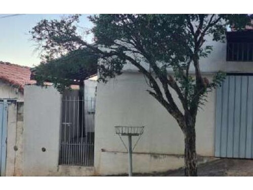 Casa, Conjunto Habitacional Mary Dota em Bauru, SP — foto 7 de 8