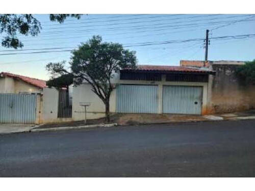 Casa, Conjunto Habitacional Mary Dota em Bauru, SP — foto 3 de 8