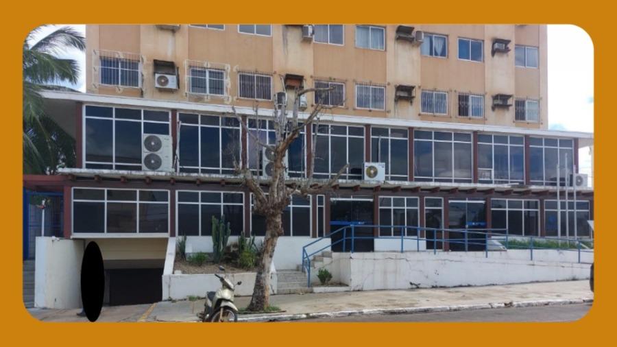 Loja Privativa, Situada no Pavimento Térreo do Edificio Verona, com Frente pará A Avenida Amazonas, Centro Comercial, Rondonópolis/Mt. com Área Onstruida de 209,647m².__