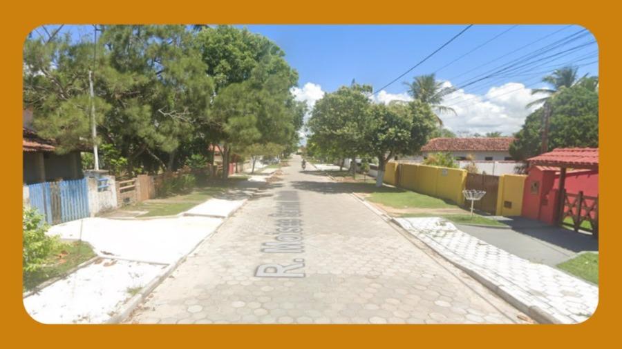 Casa Térrea Residencial, À Rua Moisés dos Santos Almeida, Quadra H, Lote 19, Bairro Novo Prado, Prado/Ba. com Área Construida de 48,00m², Edificada em Terreno Medindo Setecentos Metros Quadrados. --