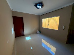 Casa, Residencial, 2 vaga(s) de garagem