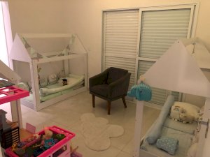 Casa Condomínio, Residencial, 4 dormitório(s), 4 vaga(s) de garagem