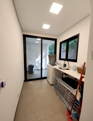 Casa Condomínio, Residencial, 3 vaga(s) de garagem