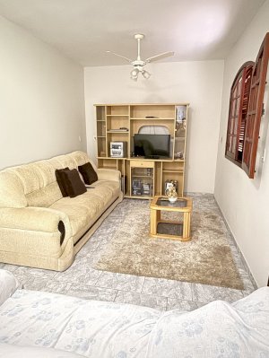 Casa, Residencial, 5 dormitório(s), 2 vaga(s) de garagem
