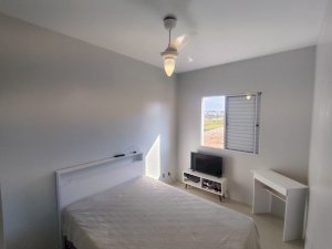 Apartamento Condomínio, Residencial, 2 vaga(s) de garagem