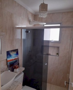 Apartamento Condomínio, Residencial, 1 vaga(s) de garagem