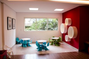 Apartamento Condomínio, Residencial, Centro, 4 dormitório(s), 2 vaga(s) de garagem
