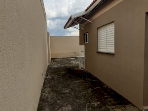 Casa, Residencial, 2 dormitório(s), 2 vaga(s) de garagem