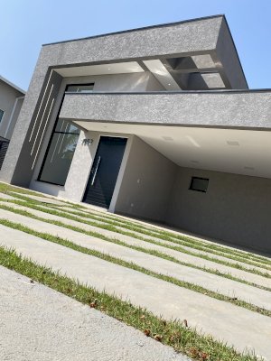 Casa Condomínio, Residencial, 4 vaga(s) de garagem