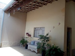 Casa, Residencial, 3 dormitório(s), 2 vaga(s) de garagem