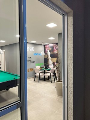 Apartamento, Residencial, 2 dormitório(s), 2 vaga(s) de garagem