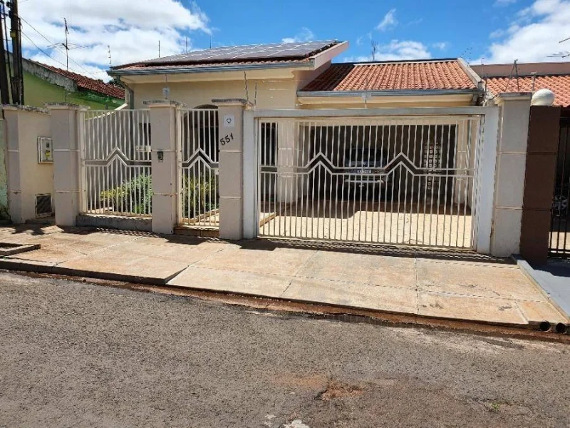 Ourinhos sp rua doutor caio mizubuti 551 matrícula:2.210