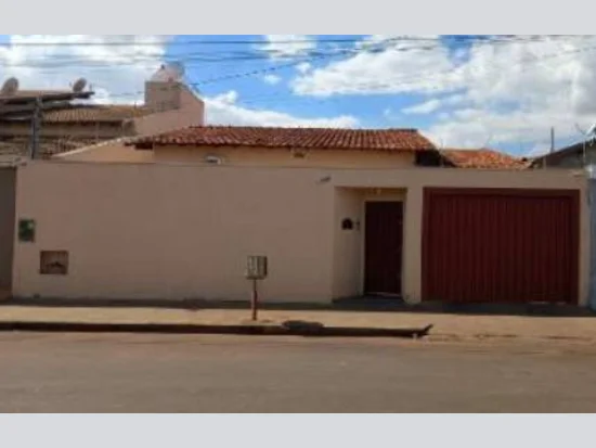 Casa - Frutal - MG