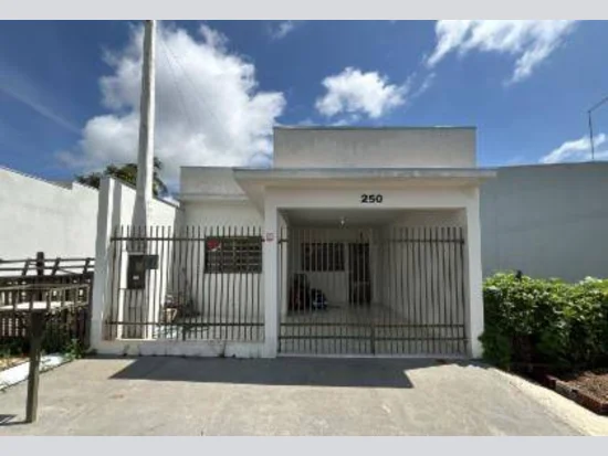 Casa - Junqueirópolis - SP