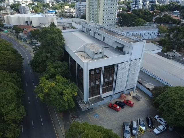 Prédio - Curitiba/PR