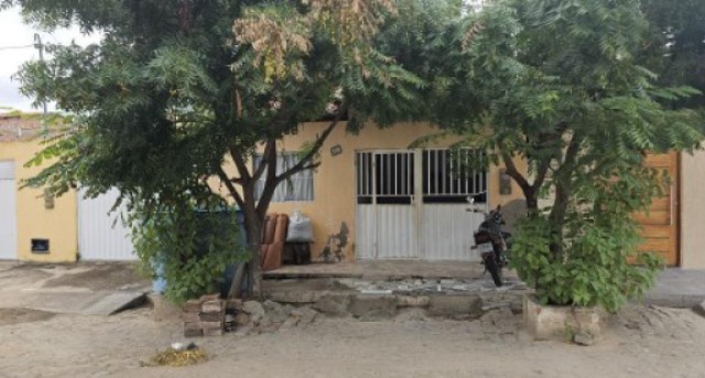 Casa - Iaçu/BA