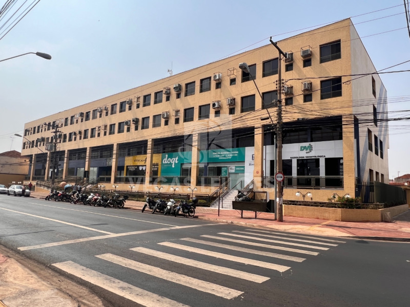 Direitos - loja comercial av. saudade, rib. preto/sp