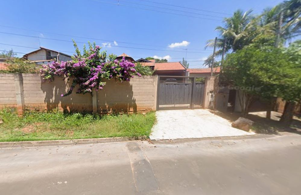 Paulínia - sp. bairro pq da represa. casa. áreas totais. terr. 735,50m² e constr. 280,26m²