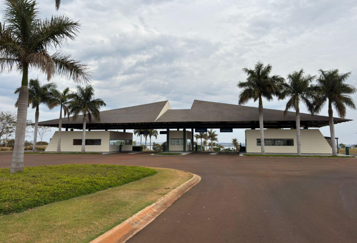 Lote 1: terreno com 360,00 m² - riviera de santa cristina iv arandu sp