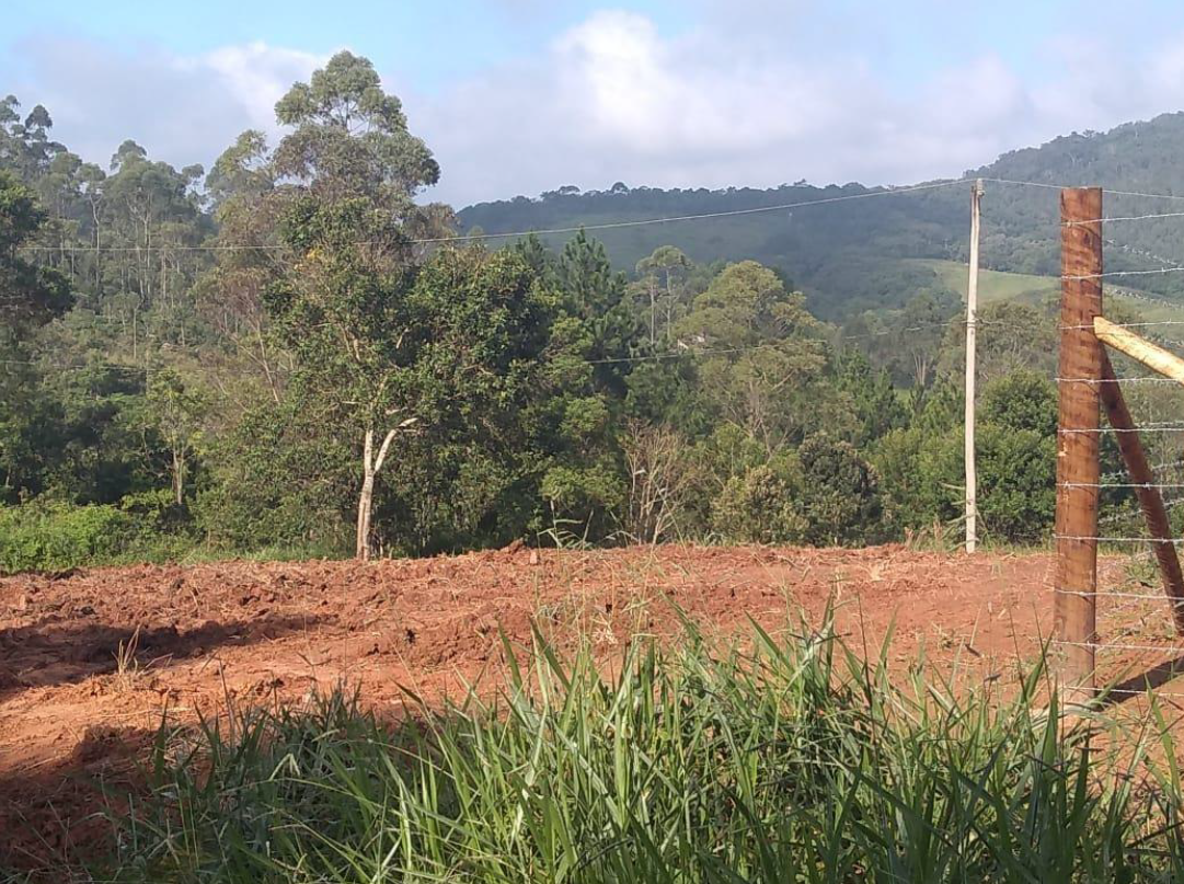 Lote 2: terreno com 1.592,70 m² - projeto jardim cotia sp