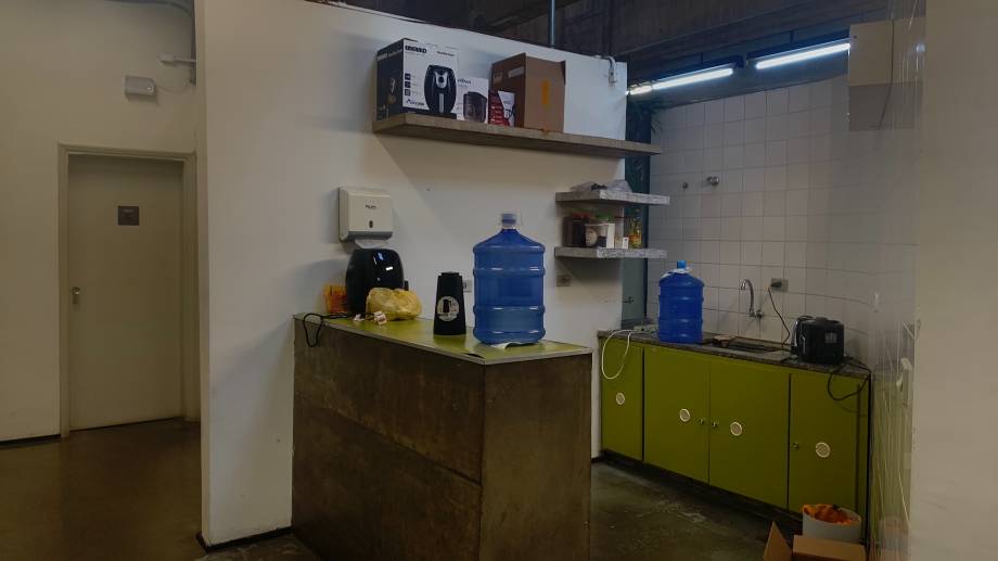 Lote 15: ex-agência, padrão, 0 vaga(s) de garagem general salgado sp