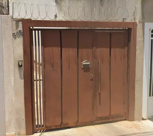 Casa na vila guararapes, lins, sp