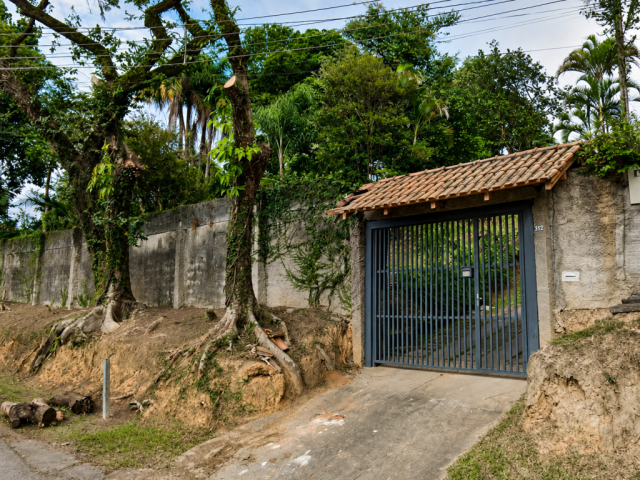 Imóvel residencial, 1.259,00m², jd. três montanhas, osasco-sp