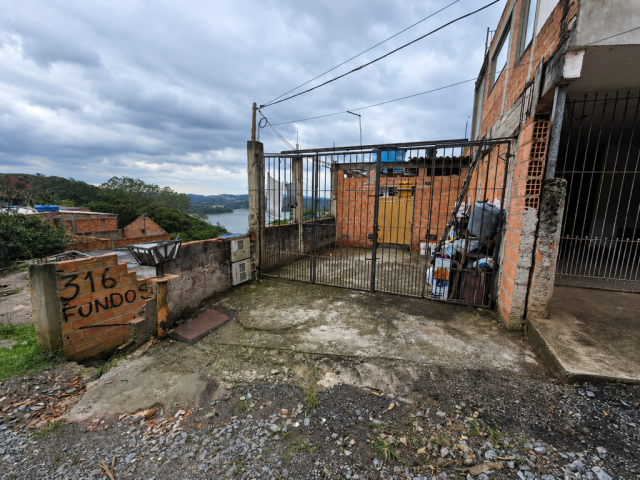Direitos do lote de terreno, 03 edificações, a.c 130,00m², santo andré-sp