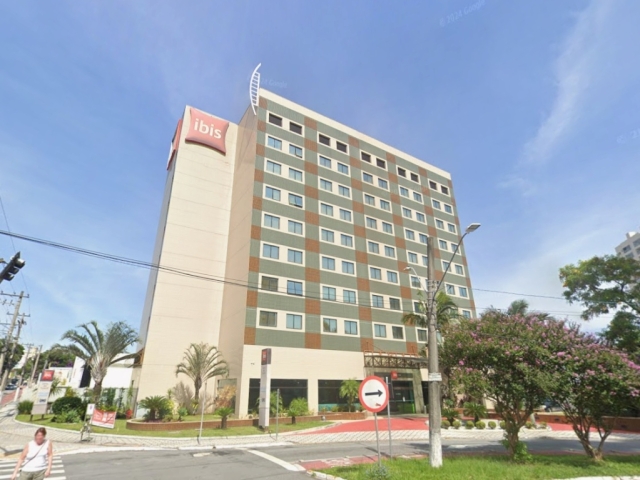 2 apartamentos, 46,80m² cada, ibis hotel, taubaté/sp