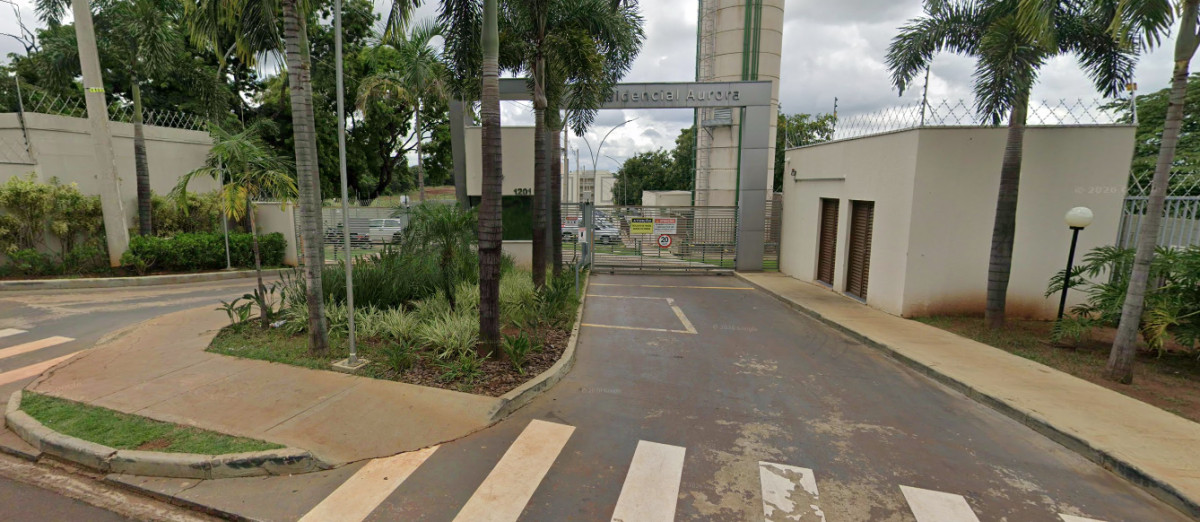 Lote: direitos que o executado possui em decorrência do contrato de alienação fiduciária firmado com a caixa econômica federal pará a aquisição do imó...