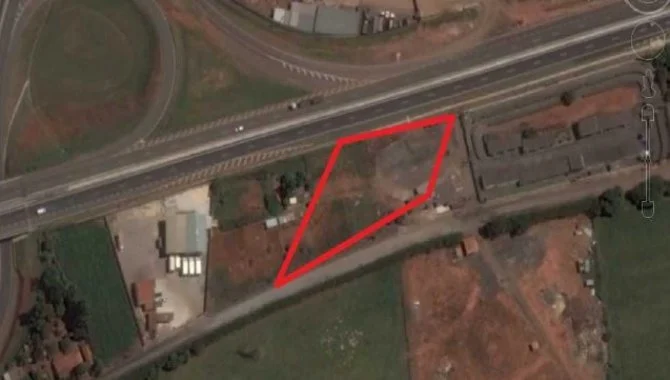Terreno com 5.585 m² ás Margens da Rod. Raposo Tavares - Itapetininga - SP