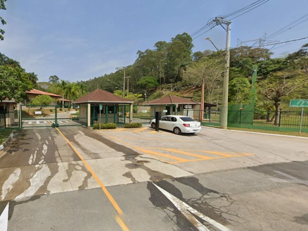 Terreno, Condomínio Serra dos Lagos (jordanésia) em Cajamar, SP