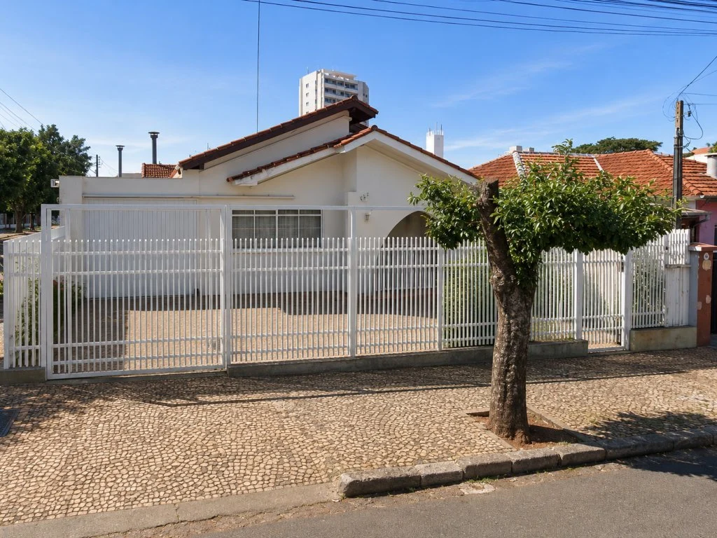 Casa, Vila Alta em Lins, SP