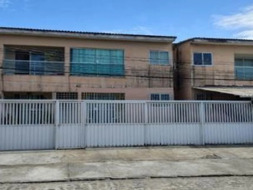 Casa, Bultrins em Olinda, PE