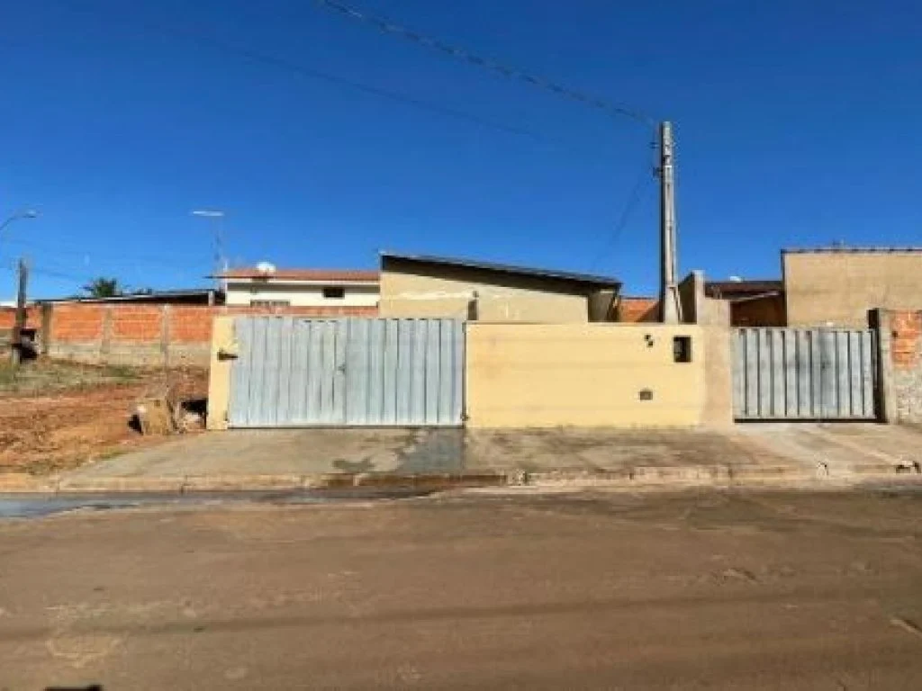 Casa, Centro em Nuporanga, SP