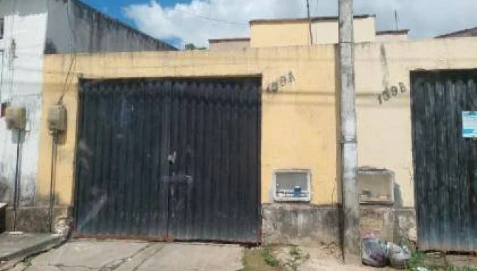 Casa, Furna da Onça em Maracanaú, CE