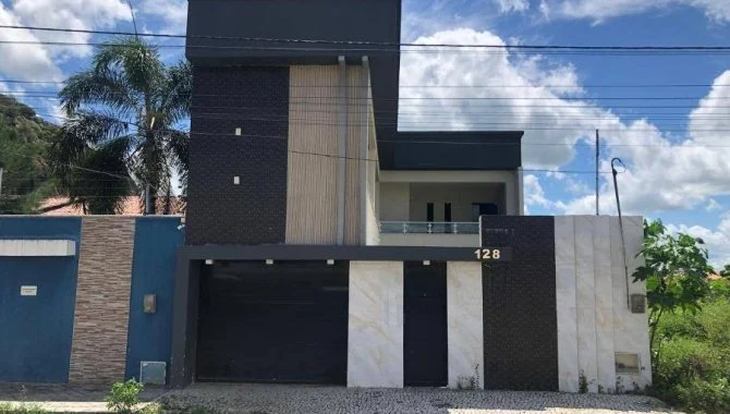 Casa, Planalto Renascer em Quixadá, CE