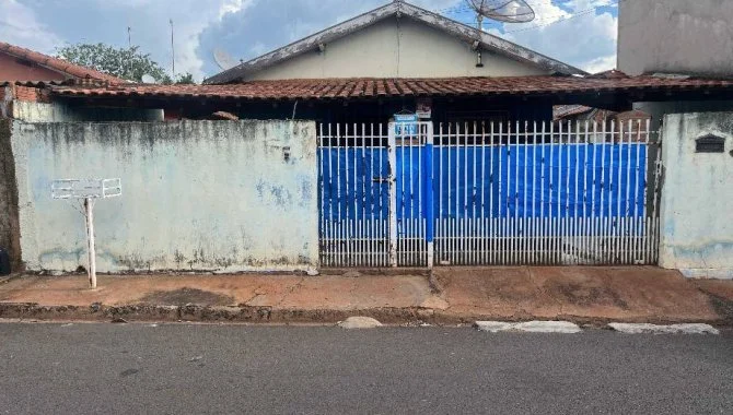 Casa, Centro em Castilho, SP
