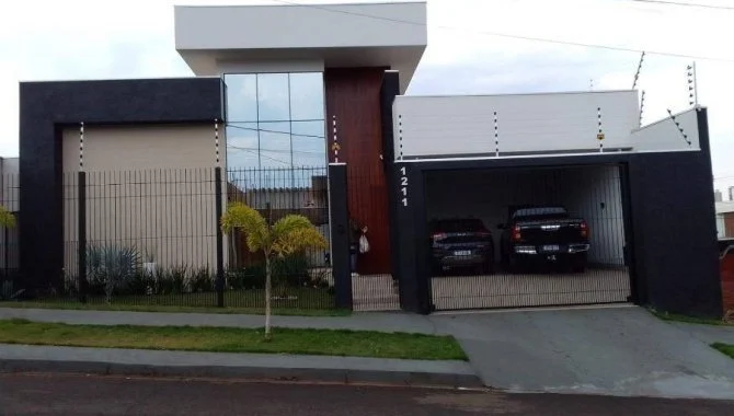 Casa, Jardim São Conrado em Maringá, PR