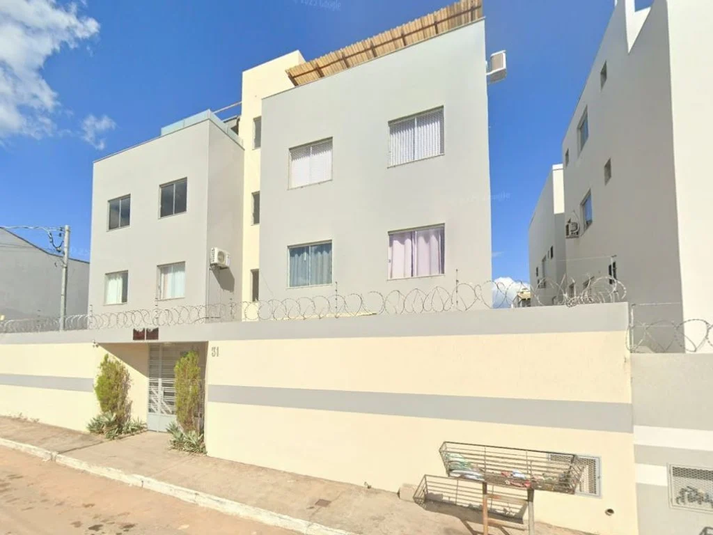 Apartamento, Jardim Padre Lauro em Nova Serrana, MG