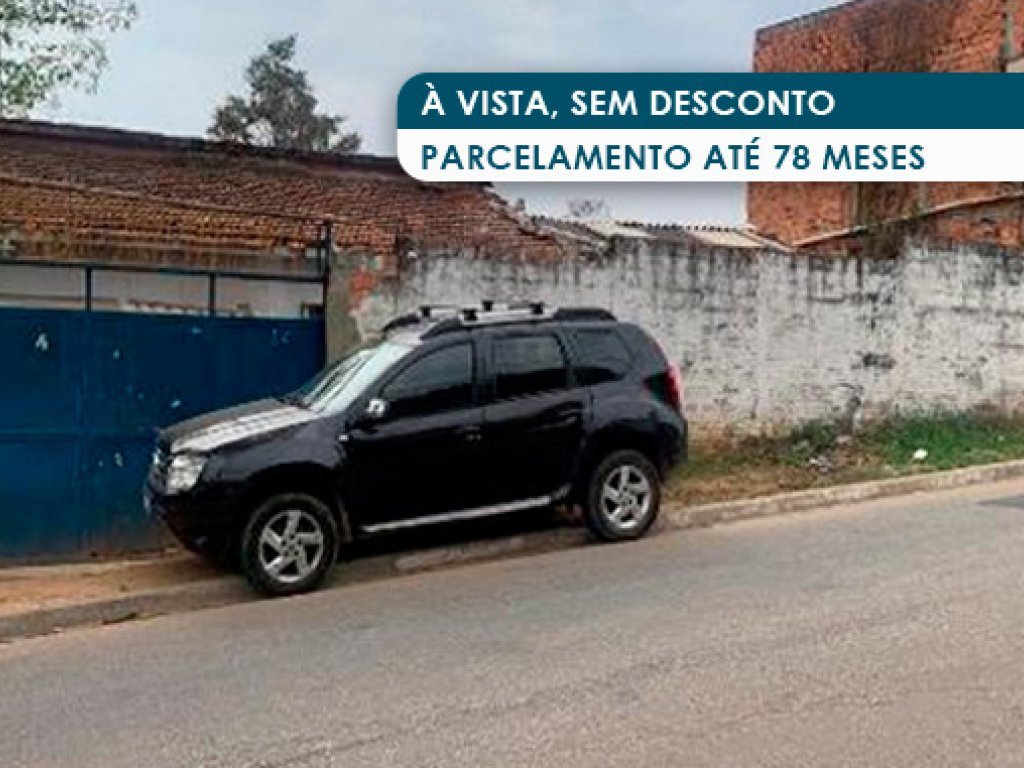 Casa, Terra Vermelha em Sorocaba, SP