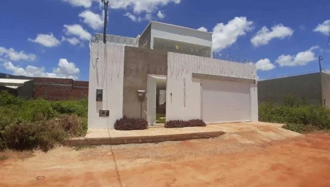 Casa, Santa Tereza em Brumado, BA