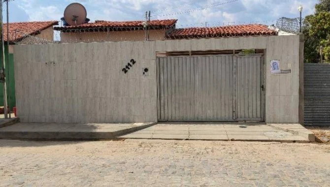 Casa, Irapuá Ii em Floriano, PI