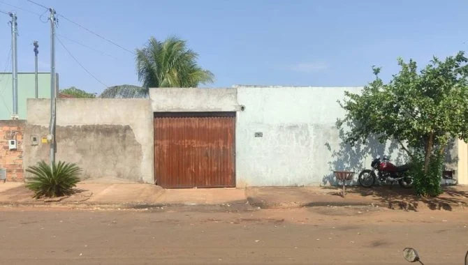 Casa, Cidade de Deus em Montes Claros de Goiás, GO