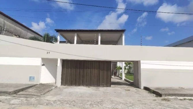 Casa, Lagoa Redonda em Fortaleza, CE