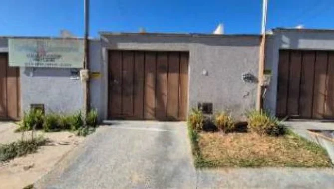 Casa, Das Indústrias em Senador Canedo, GO