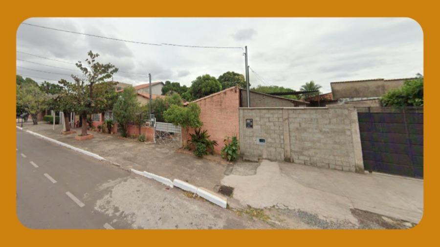 Uma Parte dos Fundos do Lote de Terreno Número 48, da Avenida Joaquim Wenceslau de Barros, Corumbá/Ms, Área Total de 718,74m²__
